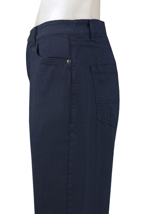 Męskie, Bawełniane Chinosy - Brave Soul - Granatowe. Okazja: do pracy, na spotkanie biznesowe. Kolor: niebieski. Materiał: bawełna, elastan. Styl: klasyczny, biznesowy