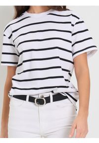 Sinsay - Bawełniana koszulka w paski - wielobarwny. Materiał: bawełna. Wzór: paski #1