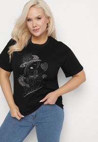 Born2be - Czarny T-shirt z Bawełny z Cyrkoniowym Nadrukiem Sovtebia. Okazja: na co dzień. Kolor: czarny. Materiał: bawełna. Wzór: nadruk. Sezon: lato. Styl: klasyczny, casual #7