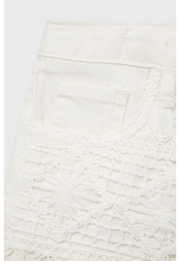 Desigual szorty jeansowe dziecięce kolor biały gładkie regulowana talia. Okazja: na co dzień. Kolor: biały. Materiał: jeans. Wzór: gładki. Styl: casual