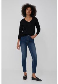 Armani Exchange jeansy damskie high waist. Stan: podwyższony. Kolor: niebieski