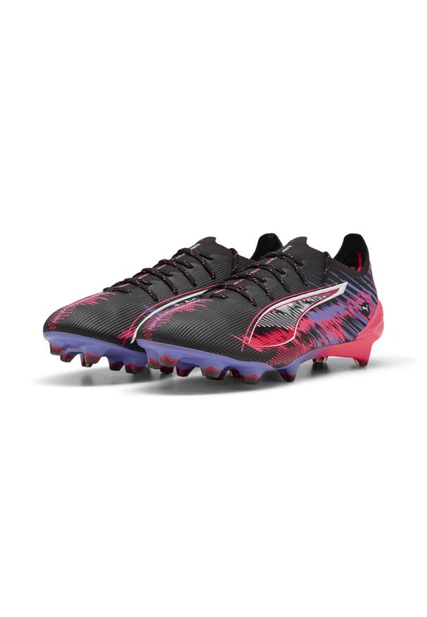 Puma - Buty piłkarskie ULTRA 5 ULTIMATE F1® FG PUMA. Kolor: czarny, biały, różowy, wielokolorowy. Sport: piłka nożna