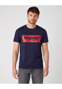 Wrangler - MĘSKI T-SHIRT WRANGLER SS LOGO TEE NAVY W742FK114