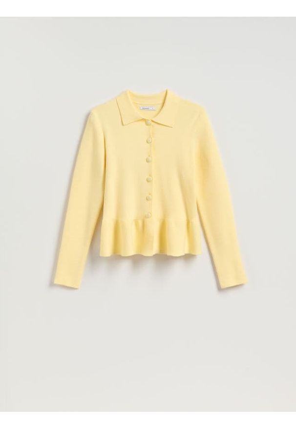 Reserved - Sweter z baskinką - jasnożółty. Kolor: żółty. Materiał: wiskoza, dzianina