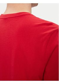 GAP - Gap T-Shirt 856659-05 Czerwony Regular Fit. Kolor: czerwony. Materiał: bawełna #4