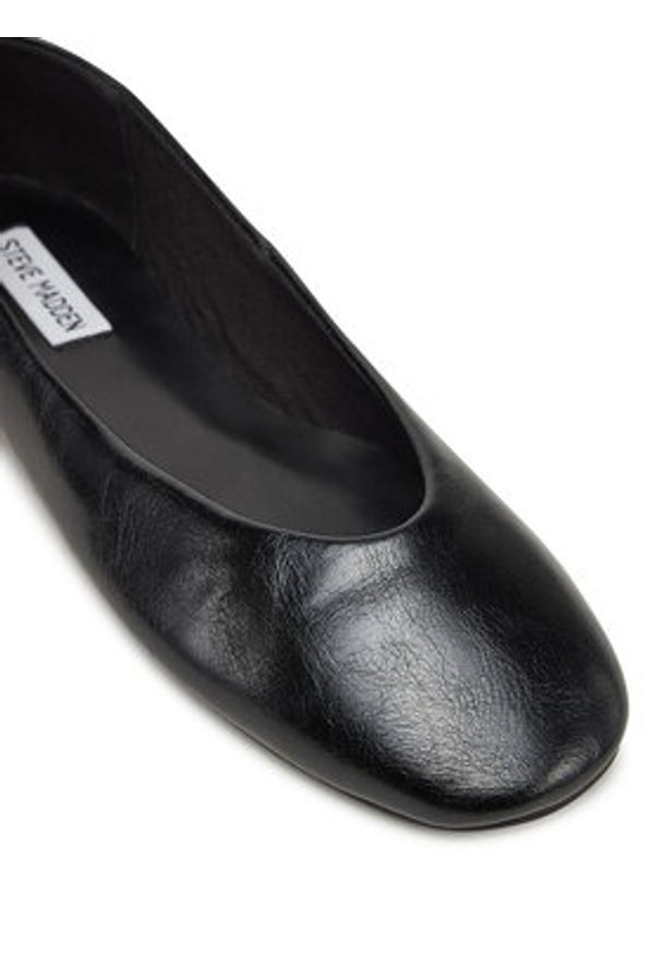 Steve Madden Baleriny Darts SM11003624 Czarny. Kolor: czarny. Materiał: skóra