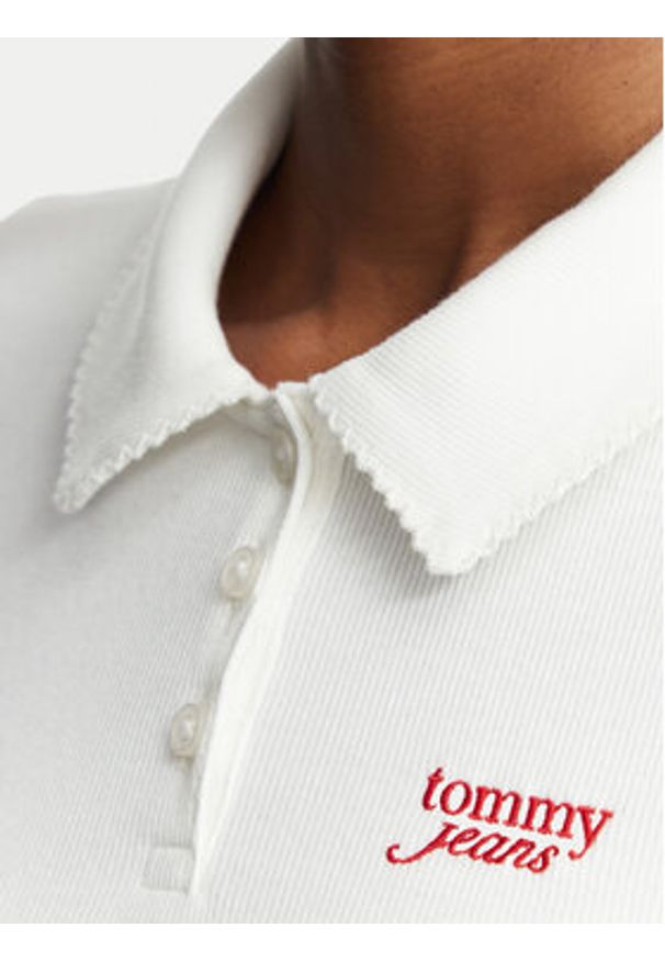 Tommy Jeans Polo DW0DW23140 Biały Regular Fit. Typ kołnierza: polo. Kolor: biały. Materiał: bawełna