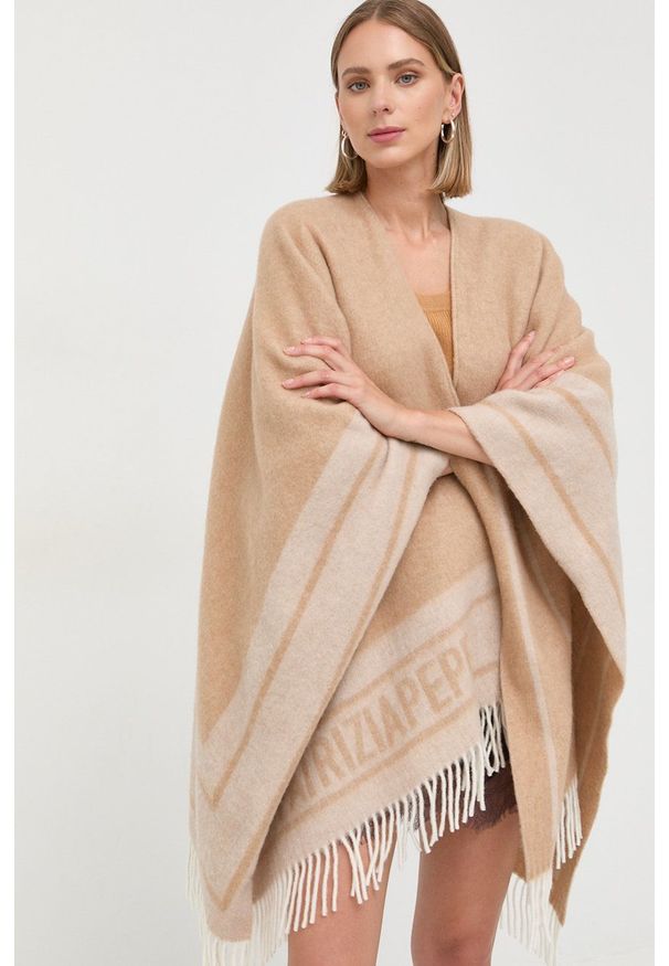 Patrizia Pepe poncho wełniane kolor beżowy. Kolor: beżowy. Materiał: wełna