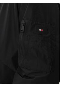 TOMMY HILFIGER - Tommy Hilfiger Kurtka bomber Packable Bomber MW0MW43462 Czarny Regular Fit. Kolor: czarny. Materiał: syntetyk #2