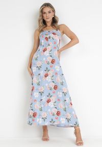 Born2be - Niebieska Sukienka Maxi na Szerokich Ramiączkach z Ozdobnymi Guzikami w Kwiaty Delphyne. Kolor: niebieski. Materiał: tkanina. Długość rękawa: na ramiączkach. Wzór: kwiaty. Długość: maxi