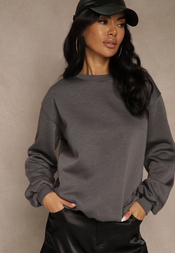 Renee - Szara Bluza Ocieplana z Bawełną Ozdobiona Napisem Fezurra. Okazja: na co dzień. Kolor: szary. Materiał: bawełna. Wzór: napisy, aplikacja. Styl: casual