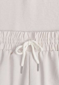 Renee - Beżowy Komplet z Wiskozą T-shirt z Ozdobnymi Guzikami i Szorty Niterela. Kolor: beżowy. Materiał: wiskoza #4