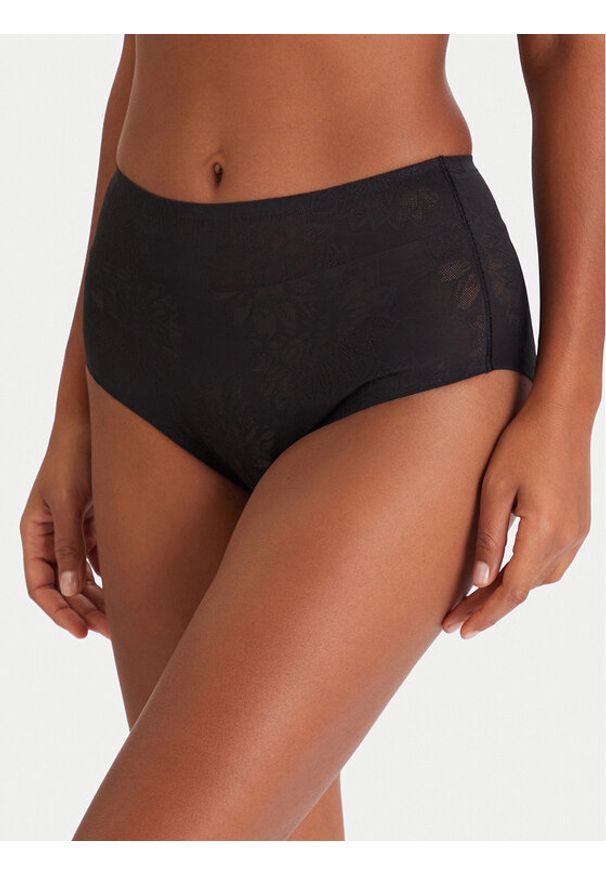 Triumph Figi klasyczne z wysokim stanem Fit Smart 10202477 Czarny. Stan: podwyższony. Kolor: czarny. Materiał: syntetyk