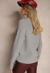 Renee - Szary Sweter z Wiskozą Ozdobiony Metaliczną Nicią Lialicia. Kolor: szary. Materiał: wiskoza. Wzór: aplikacja. Sezon: zima