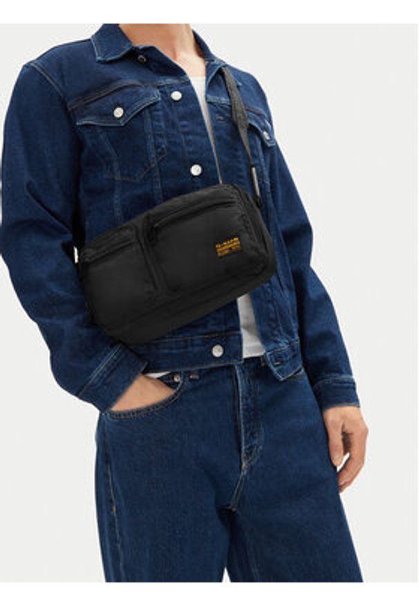 G-Star RAW - G-Star Raw Saszetka nerka GSR-B-014-07 Czarny. Kolor: czarny. Materiał: materiał