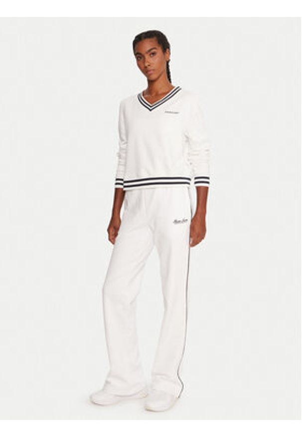 Guess Jeans Bluza W5YQ1 8K68I4 Biały Regular Fit. Kolor: biały. Materiał: bawełna