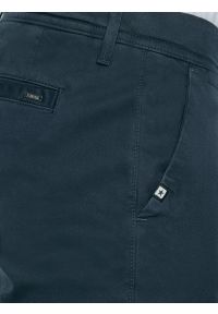Big-Star - Spodnie męskie chinosy granatowe Hektor 404. Kolor: niebieski. Materiał: len. Wzór: gładki. Styl: elegancki #3