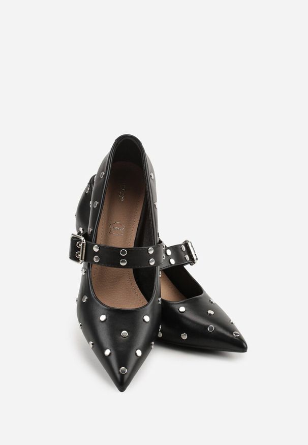 Born2be - Czarne Czółenka na Szpilce Vices ze Skórzaną Wkładką Paskiem i Nitami Nalizelle. Okazja: na co dzień. Zapięcie: pasek. Kolor: czarny. Materiał: skóra. Obcas: na szpilce. Styl: casual, elegancki, rockowy. Wysokość obcasa: średni