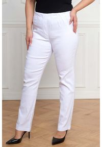 Nasi partnerzy - Białe spodnie Nilda z prostą nogawką wysoki stan PLUS SIZE XXL. Okazja: na co dzień, do pracy, na spacer. Stan: podwyższony. Kolekcja: plus size. Kolor: biały. Materiał: poliester, elastan, tkanina, materiał, włókno, wiskoza. Długość: krótkie. Styl: casual #1