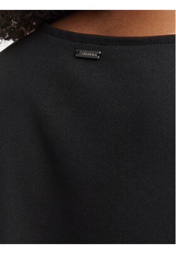 Calvin Klein Sukienka codzienna LV044F215G Czarny Regular Fit. Okazja: na co dzień. Kolor: czarny. Materiał: syntetyk. Typ sukienki: proste. Styl: casual