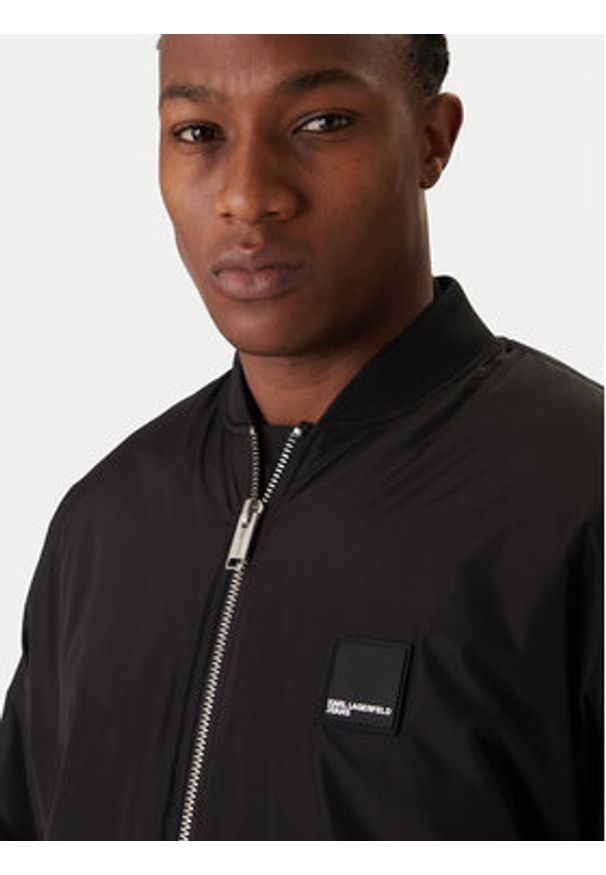 Karl Lagerfeld Jeans Kurtka bomber B1M15015 Czarny Regular Fit. Kolor: czarny. Materiał: syntetyk
