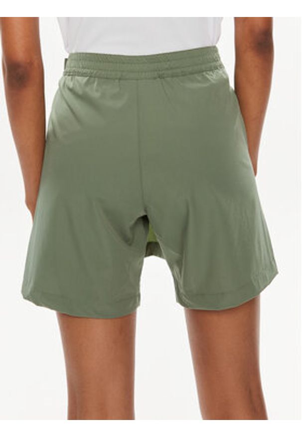 CMP Szorty sportowe 33T5366 Zielony Regular Fit. Kolor: zielony. Materiał: syntetyk