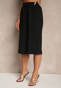 Renee - Czarne Spodnie Kuloty z Bawełną High Waist Azetia. Okazja: na co dzień. Stan: podwyższony. Kolor: czarny. Materiał: bawełna. Sezon: lato, wiosna. Styl: sportowy, elegancki, casual #4
