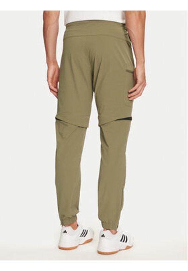 Adidas - adidas Spodnie outdoor Terrex Utilitas IQ3505 Zielony Regular Fit. Kolor: zielony. Materiał: syntetyk. Sport: outdoor