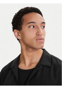 Calvin Klein Koszula LV04LF114G Czarny Relaxed Fit. Kolor: czarny. Materiał: syntetyk #2