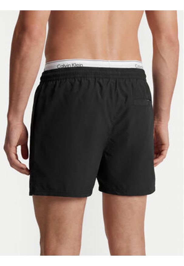 Calvin Klein Swimwear Szorty kąpielowe LV00N61024 Czarny Regular Fit. Kolor: czarny. Materiał: syntetyk