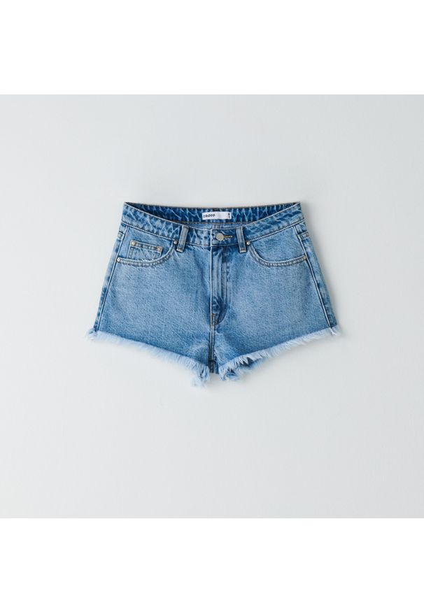 Cropp - Jeansowe szorty z wysokim stanem - Niebieski. Stan: podwyższony. Kolor: niebieski. Materiał: jeans