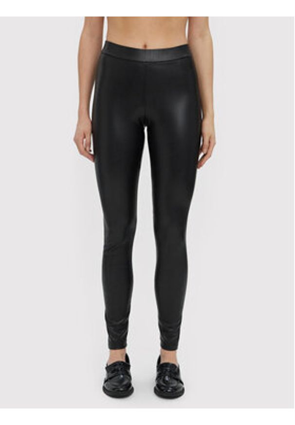 Vero Moda Spodnie z imitacji skóry 10257164 Czarny Skinny Fit. Kolor: czarny. Materiał: syntetyk
