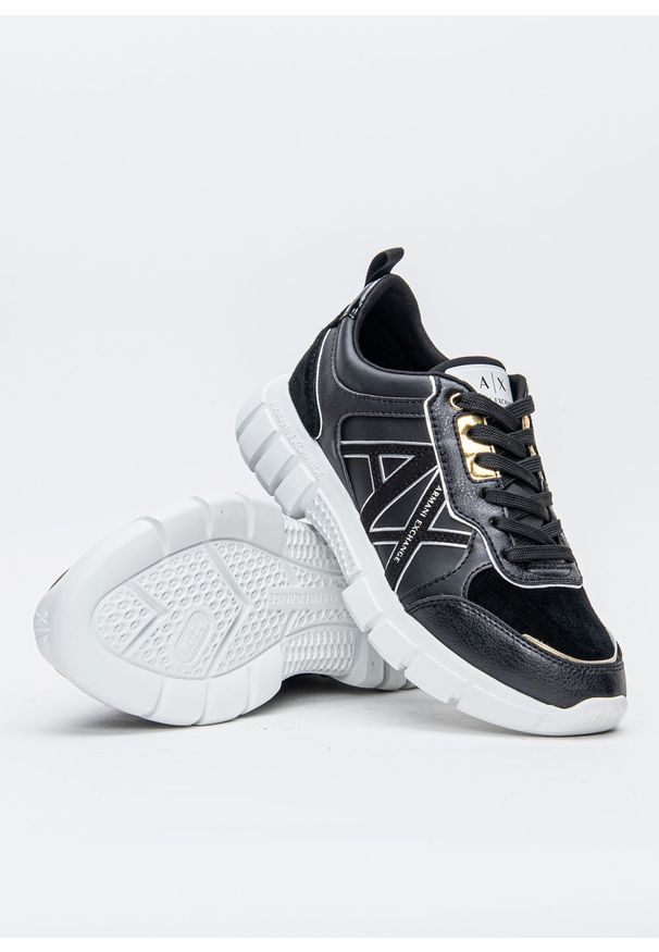 Sneakersy damskie Armani Exchange (XDX073 XV386 K001). Kolor: czarny