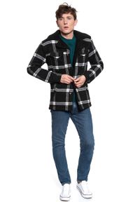 Wrangler - KURTKA ZIMOWA WRANGLER WRANGE COAT BLACK W463XS100. Sezon: zima