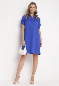 Born2be - Granatowa Koszulowa Sukienka z Koronką Jetana. Kolor: niebieski. Materiał: koronka. Długość rękawa: krótki rękaw. Wzór: koronka. Typ sukienki: koszulowe. Styl: elegancki #3