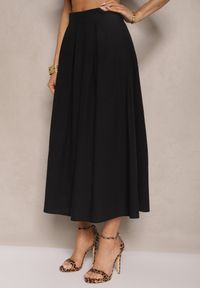 Renee - Czarna Rozkloszowana Spódnica z Bawełną High Waist Katavira. Okazja: na co dzień. Stan: podwyższony. Kolor: czarny. Materiał: bawełna. Styl: elegancki, casual #3