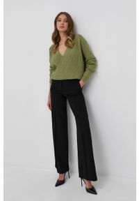 BARDOT - Bardot Sweter z domieszką wełny damski kolor beżowy. Kolor: zielony. Materiał: wełna. Długość rękawa: długi rękaw. Długość: długie #5