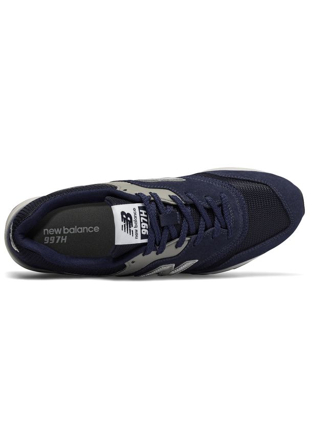 Buty męskie New Balance CM997HCE - granatowe. Okazja: na co dzień. Kolor: niebieski. Materiał: syntetyk, zamsz, materiał, tworzywo sztuczne. Szerokość cholewki: normalna