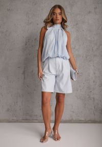 Renee - Niebieska Wiskozowa Bluzka z Dekoltem Halter i Wiązaniem Kasameia. Okazja: na co dzień. Typ kołnierza: dekolt halter. Kolor: niebieski. Materiał: wiskoza. Styl: casual #2