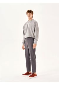 Kazar - Trampki z zamszu na białej podeszwie. Okazja: na co dzień. Kolor: pomarańczowy. Materiał: zamsz. Szerokość cholewki: normalna #2