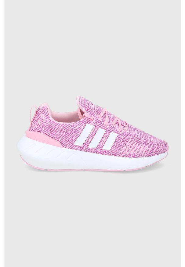 adidas Originals Buty dziecięce Swift Run 22 GW8177 kolor różowy. Nosek buta: okrągły. Zapięcie: sznurówki. Kolor: różowy. Materiał: guma, materiał. Szerokość cholewki: normalna. Obcas: na platformie. Sport: bieganie