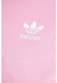 adidas Originals t-shirt bawełniany kolor różowy. Kolor: różowy. Materiał: bawełna. Długość rękawa: krótki rękaw. Długość: krótkie. Wzór: aplikacja #2