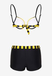 Born2be - Żółto-Czarne Bikini Dwuczęściowe Stanik z Usztywnionymi Miseczkami Szorty z Paskiem Vivadia. Kolor: żółty