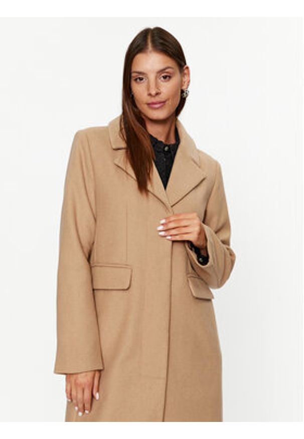 YAS Płaszcz przejściowy 26030713 Beżowy Regular Fit. Kolor: beżowy. Materiał: syntetyk