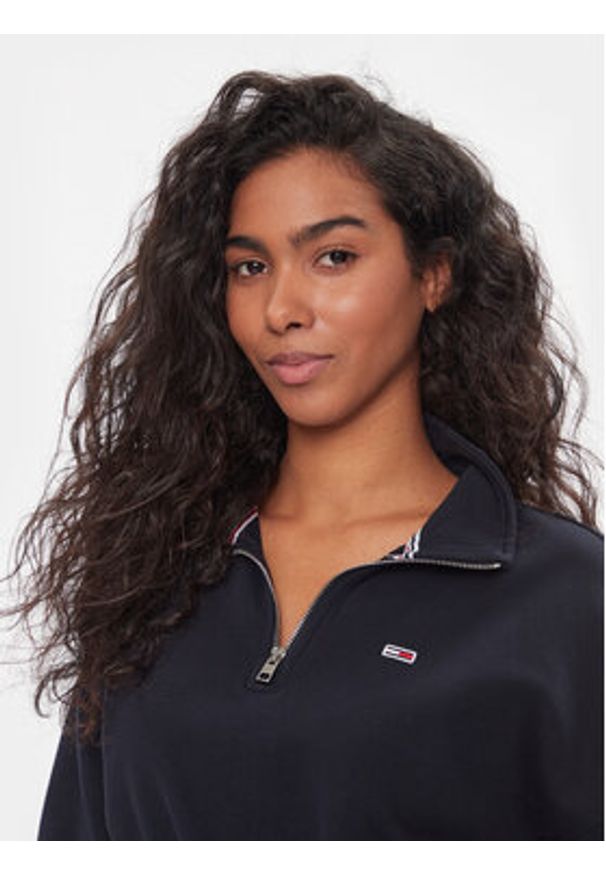 Tommy Jeans Bluza DW0DW16129 Granatowy Regular Fit. Kolor: niebieski. Materiał: bawełna