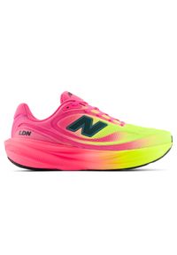 Buty męskie New Balance Infinion 1080 v15 TCS London Marathon M10802XQ – różowe. Okazja: na co dzień. Kolor: różowy. Materiał: guma. Szerokość cholewki: normalna. Sport: bieganie, fitness #1