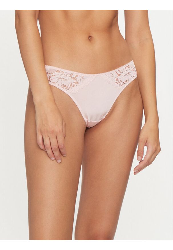 Hunkemöller Stringi Andrea 205413 Różowy. Kolor: różowy. Materiał: syntetyk