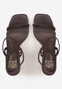 Renee - Brązowe Sandały na Szpilce z Dopasowującymi się do Stopy Paskami Usinrya. Zapięcie: pasek. Kolor: brązowy. Materiał: satyna. Wzór: paski. Obcas: na szpilce. Wysokość obcasa: średni #5