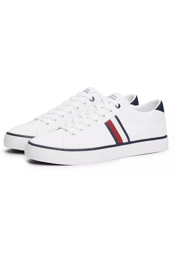 TOMMY HILFIGER - Buty Tommy Hilfiger Hi Vulc Low Stripes Mesh FM0FM04946 Ybs białe. Okazja: na co dzień. Kolor: biały. Materiał: mesh. Szerokość cholewki: normalna. Styl: casual