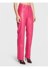 Remain Spodnie skórzane Lynn Leather RM1510 Różowy Regular Fit. Kolor: różowy. Materiał: skóra